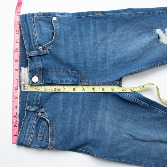 Free People Shark Bite Skinny Jeans Distressed Stretch Blue Denim Size 26 - Picture 5 of 7
